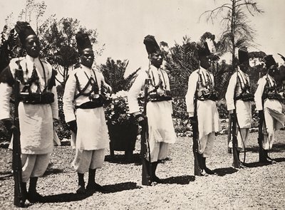 在法西斯时代建立一个帝国：信众，1936年5月9日（黑白照片 作者 莫迪斯蒂诺·巴尔迪内蒂