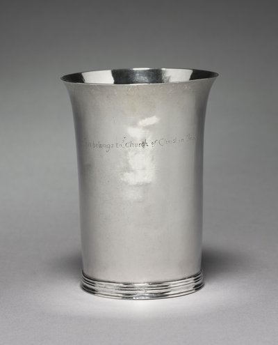 烧杯，约1715年（银） 作者 穆迪·罗素（Moody Russell）