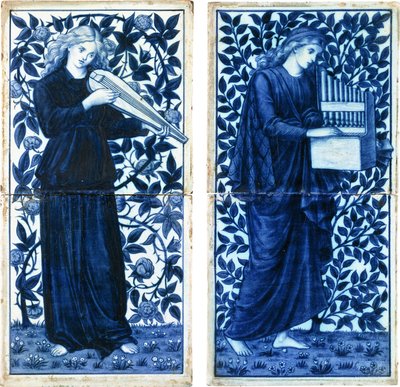 一组四个，威廉·莫里斯公司，约1900年（锡釉陶瓷，油漆） 作者 莫里斯公司