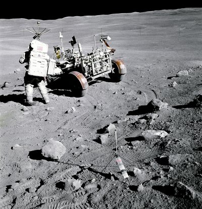 阿波罗16号--美国宇航局，1972年。 作者 NASA图片
