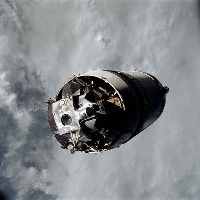 阿波罗9号--美国宇航局，1969年。 作者 NASA图片