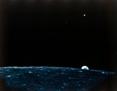 从月球看地球。 作者 NASA图片