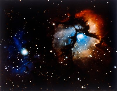 人马座的三叶星云。 作者 NASA图片