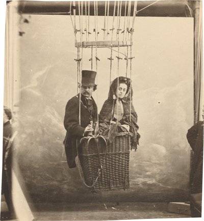 与妻子Ernestine在气球上的自画像，约1865年，约1890年印刷。 作者 纳达尔