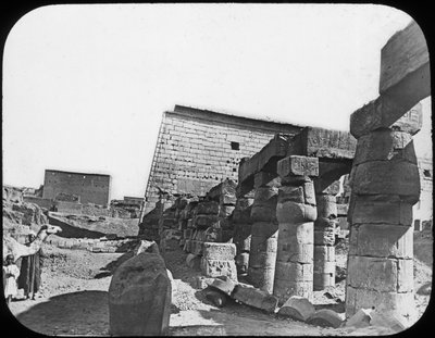 埃及卢克索大神庙，建于1890年 作者 牛顿公司