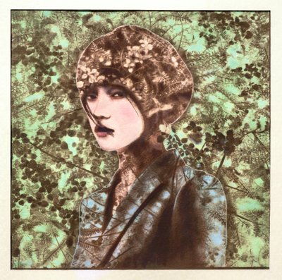 Ritratto in ciano 2022，（纸张上的青色混合媒介） 作者 