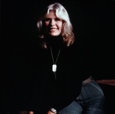 MASH (Loretta Swit) (照片) 作者 奥兰多·苏埃罗