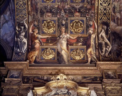 五个疯狂的处女中的三个。弗朗西斯科-马佐拉（1503-1540）的壁画细节，被称为 "帕尔米吉安诺"（Parmigianino），装饰在帕尔马圣母玛利亚教堂的主要拱顶。 作者 帕玛强尼诺