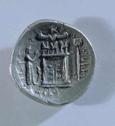 Persis国王Vahbarz的Tetradrachm，描绘了琐罗亚斯德教的火祭坛（反向）（另见180367） 作者 帕提亚学校