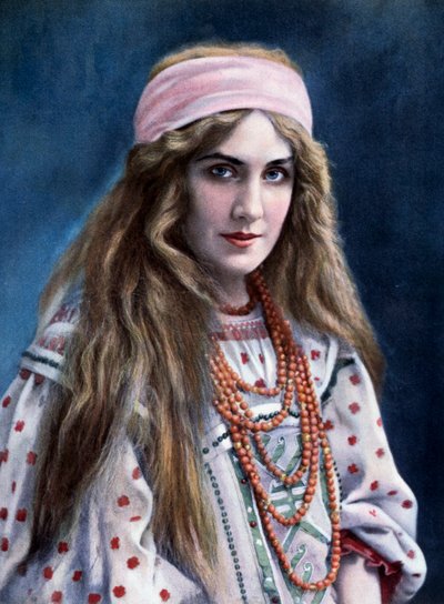 玛格丽特·卡雷（Marguerite Carre，1880-1947 年）在尼古拉·里姆斯基-科萨科夫（Nikolai Rimsky-Korsakov，1844-1908 年）的《雪少女》中扮演 Snegurotchka 的角色 作者 保罗（纳达尔之后）