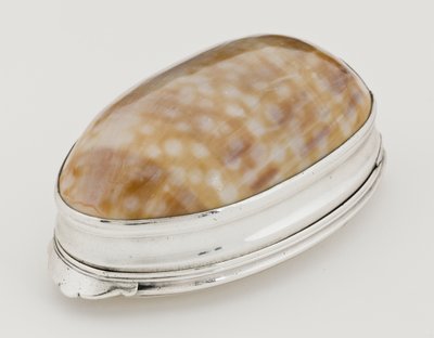 鼻烟盒，1760-70 作者 保罗·里维尔
