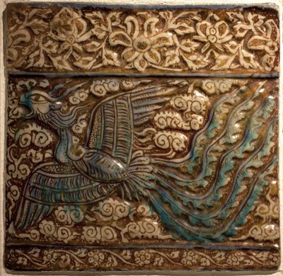 Simurgh或Senmurw - Azulejos - Faience de Kashan (Persia), period Ilkhanide, beginning 14 century (Tile, Molded ceramic, lustre and underglaze painted, Persia, Kashan, early 14 century, Ilkhanid period) - Musee Calouste Gulbenkian, Lisbon (P 作者 波斯学校