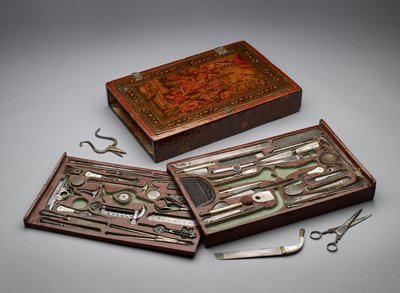 描绘神圣家族的工具包，约 1830 年（混合媒体） 作者 波斯学校