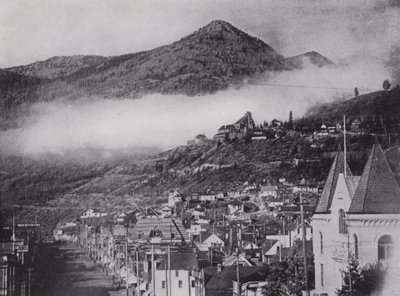 General View of Rossland, showing the Le Roi Mine (b/w photo) 作者 加拿大摄影师