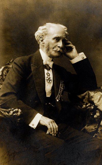 Portrait of Francois Stephen Emile Liegeard (1830-1925), French writer, poet and politician - Photography, Coll. Baussy 作者 法国摄影师