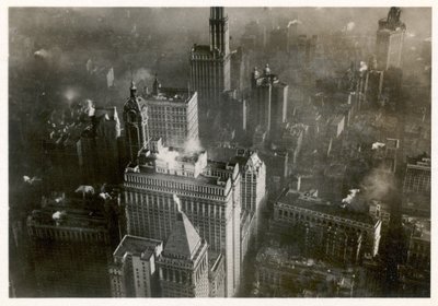 曼哈顿市中心的航拍照片，从LZ 127 Graf Zeppelin上拍摄，纽约 1928年（黑白照片）。 作者 德国摄影师