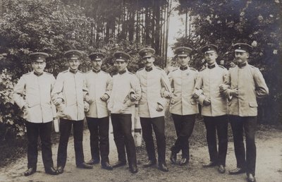 Group of German army officers (b/w photo) 作者 德国摄影师