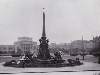 莱比锡：Mendebrunnen Auf Dem Augustusplatz and Neues Theater (b/w photo) 作者 德国摄影师