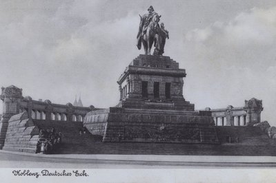 德皇威廉一世纪念碑，德国科布伦茨的Deutsches Eck（黑白照片）。 作者 德国摄影师