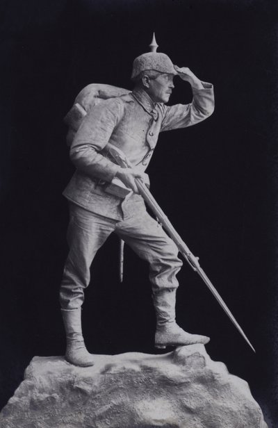 第一次世界大战德国士兵的雕塑俯瞰战场（黑白照片） 作者 德国摄影师