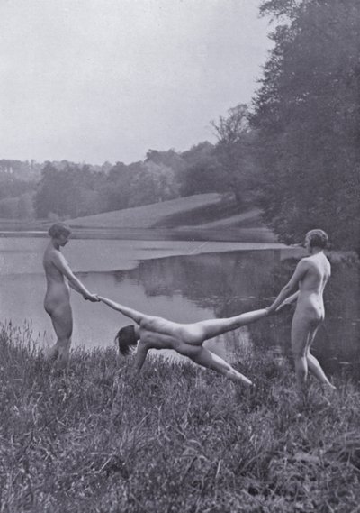 The Body Beautiful, Physical Culture for Women (b/w photo) 作者 德国摄影师