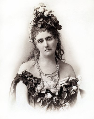 Castiglione伯爵夫人Virginia Oldoini Verasis (1835Ð1899)的肖像 - Castiglione伯爵夫人Virginia Oldoini Verasis (1837-1899)的肖像 - 照片由Pierre Louis Pierson (1822-1913)拍摄。 作者 皮埃尔·路易斯·皮尔森