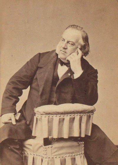 作曲家 Louis Clapisson (1808-1866) 的肖像，由 Petit, Pierre Lanith (1831-1909) 绘制。 白蛋白照片。 私人收藏 作者 Pierre Petit