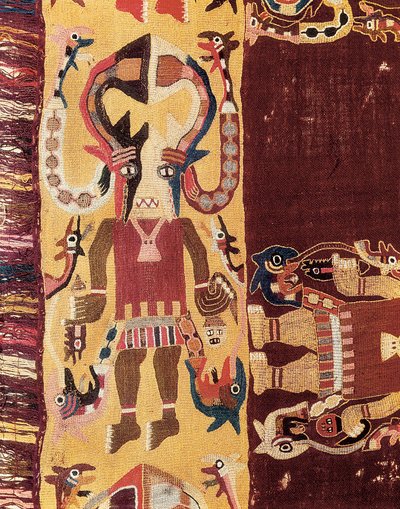 Pre-Columbian civilization: ceremonial officiant wearing a mask. 300-100 BC. Tapestry from Ica in Peru. National Museum of Archaeology of Lima, Peru. 作者 史前史前