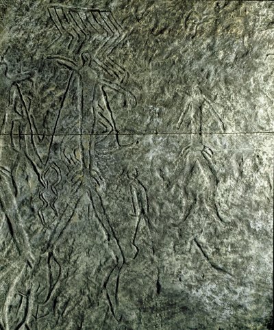 史前史，岩画：人物岩画（石头上的涂鸦）。 新石器时代，石器时代。 （阿塞拜疆）青铜时代。 巴库，阿塞拜疆国家宗教历史博物馆 作者 史前史前