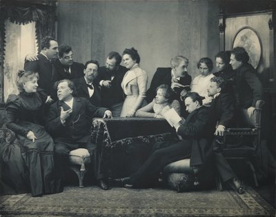 安东-契诃夫在戏剧《海鸥》的演员之间，1899年 作者 彼得·彼得罗维奇·巴甫洛夫