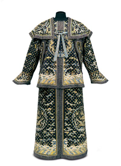 乾隆-嘉庆时期（1736-1820年）罕见的皇家卫兵礼仪制服（丝缎）（另请参阅992766-7） 作者 清代中文学校