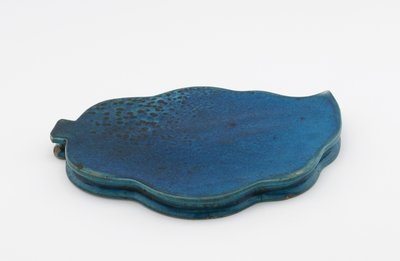 站在叶子的形状，18-19世纪（陶瓷） 作者 Qing Dynasty Chinese School