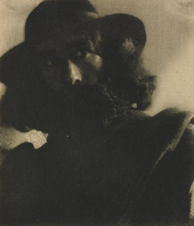 相机作品：模型，1906年。 作者 罗伯特·德马奇
