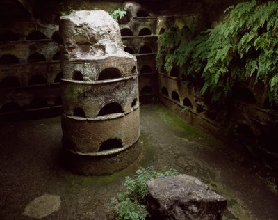 Columbarium of the Tomb of Scipions, 3rd century BC to 1st century AD (photography) 作者 小说