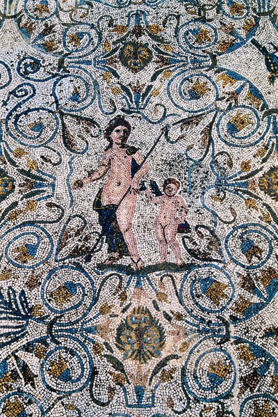 罗马艺术：来自圆形剧场罗马别墅的公元 4 世纪马赛克。 Merida, Museo Nacional de Arte Romano, 西班牙 作者 小说