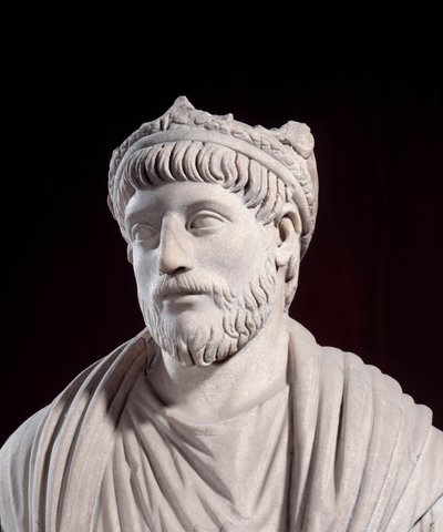 Roman Greco Art: Sculpture of the Roman Emperor Julien ler apostate (331 - 363) (4th century ap. JC) Paris, Musee Du Louvre 作者 小说