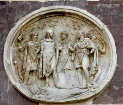 Roundel描绘哈德良，来自君士坦丁凯旋门（大理石） 作者 Roman