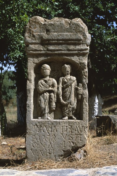 斯特拉有两个人物，高帝国时期（公元前27年 - 公元395年） 作者 Roman Imperial Period