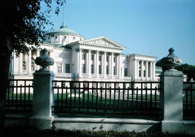 奥斯坦金诺的谢列梅捷夫宫建于1770年代 作者 俄语学校