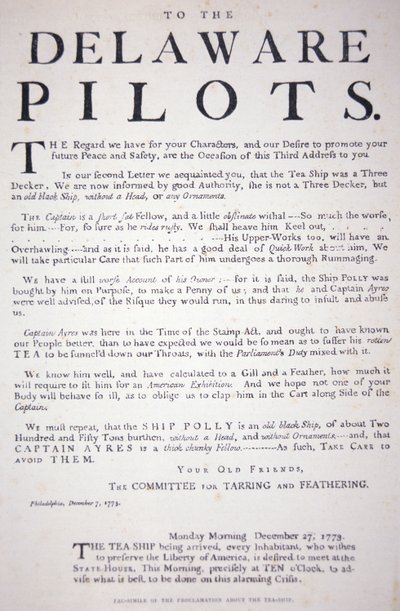 1773年12月7日，费城爱国者向特拉华州飞行员发出的公告的传真，警告他们不要与英国茶船打交道（平板）。 作者 美国学校