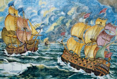 描绘两艘帆船的陶瓷板，Vietri sul Mare生产，意大利坎帕尼亚，细节 作者 学校意大利语