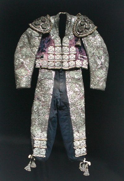 斗牛士外套和长裤（纺织品） 作者 学校西班牙语