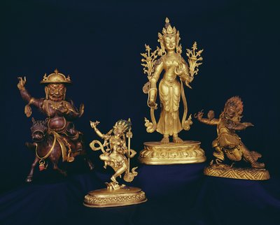 藏族人物。在人的尸体上跳舞的Vajravarahi；Padmapari图；Beg-tse图；Dam-can Dor-je Legs-pa的骑马图。 作者 藏族学校