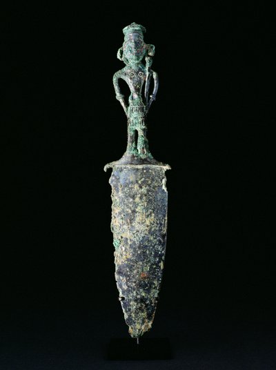 匕首，东子文化，约公元前 200 年至公元 200 年（青铜） 作者 越南语学校