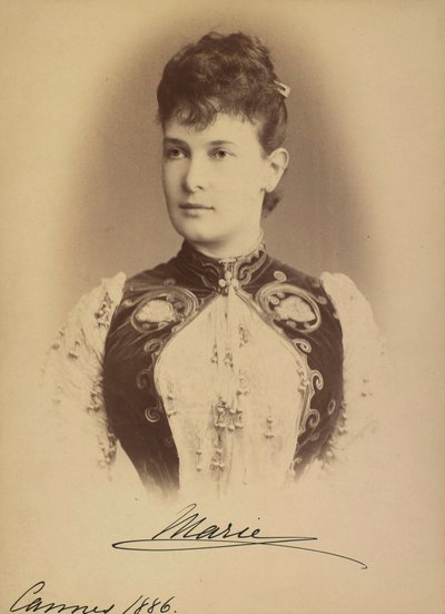 俄罗斯玛丽亚·帕夫洛夫娜 (Marie Pavlovna de Russie) - 俄罗斯大公夫人玛丽亚·帕夫洛夫娜 (1854-1920)，谢尔盖·利沃维奇·列维茨基 (1819-1898) 创作。 明胶银摄影 作者 谢尔盖（Sergei Lvovich Levitsky）