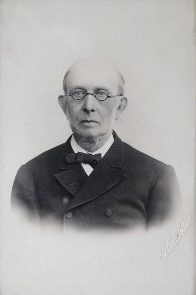 Konstantin Petrovich Pobyedonostsyev肖像（1827-1907），1902年 作者 Sergei Lvovich Levitsky