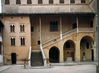 甘迪亚公爵（1510-1572 年）耶稣会士弗朗索瓦·博尔吉亚 (San Francisco de Borja) 将军的公爵宫殿景观。 西班牙甘迪亚（照片） 作者 西班牙语学校
