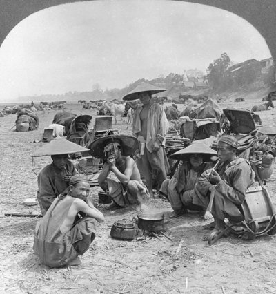 1908年，旅行队前往中国在缅甸巴莫露营 作者 立体声旅行社