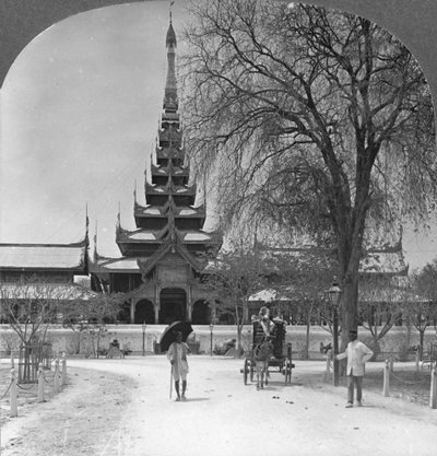 1908年，缅甸曼德勒，皇宫前视图 作者 立体声旅行社