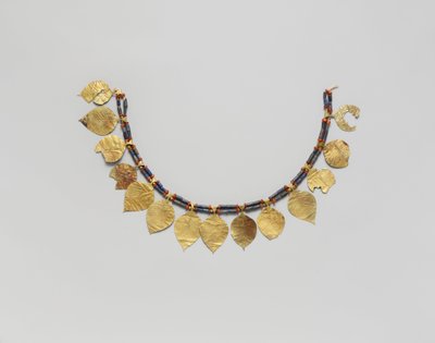 头饰，约公元前2600-2500年（金，青金石和红玉髓 作者 Sumerian Sumerian